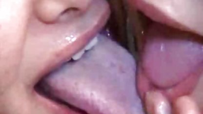 یک زن و شوهر در اوایل صبح دختران سکسی داغ جنسی