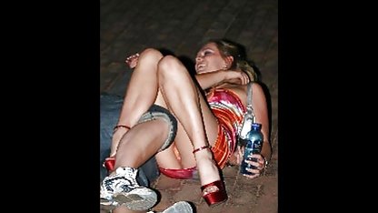 تاب گربه سکس های داغ سیاه و سفید