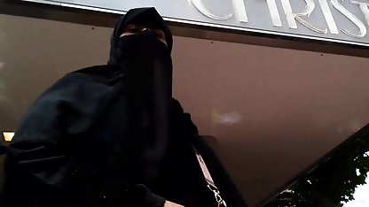 آن را سکس داغ نوجوان بیش از حد بزرگ است.